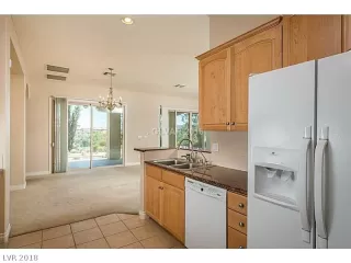 Photo #2: 2056022 Listing 