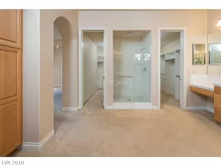 Photo #6: 2056022 Listing 