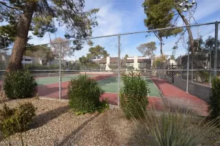 Photo #1: 2056045 Listing 