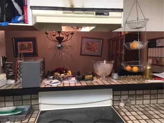 Photo #1: 2056120 Listing 