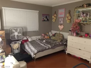 Photo #4: 2056120 Listing 