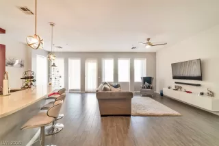 Photo #3: 2056134 Listing 