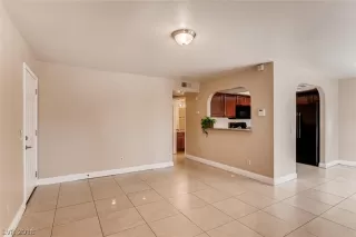 Photo #2: 2056153 Listing