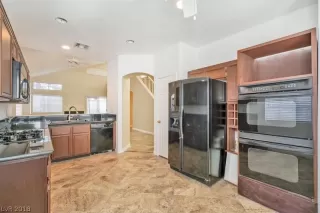 Photo #1: 2056194 Listing 