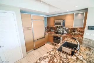 Photo #6: 2056235 Listing 