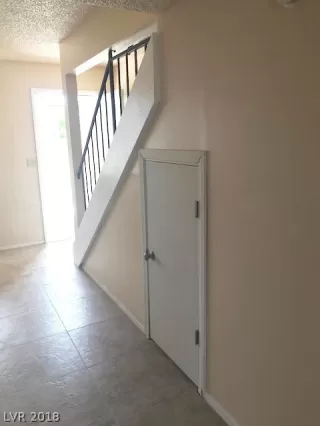 Photo #2: 2056306 Listing 