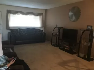 Photo #3: 2056398 Listing