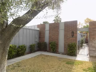 Photo #2: 2056451 Listing