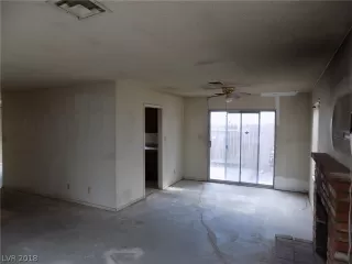 Photo #6: 2056451 Listing