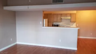 Photo #4: 2056501 Listing 