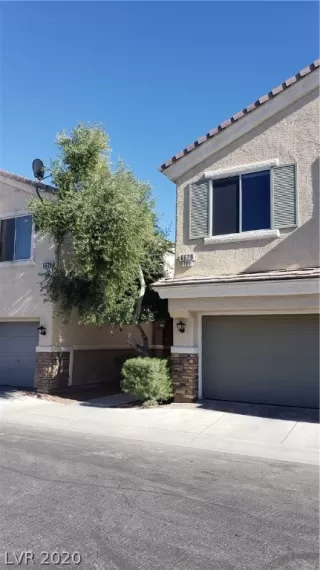 Photo #2: 2056550 Listing 