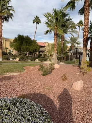 Photo #2: 2056610 Listing