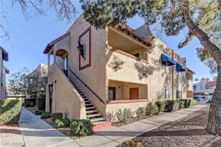 Photo #1: 2056789 Listing 