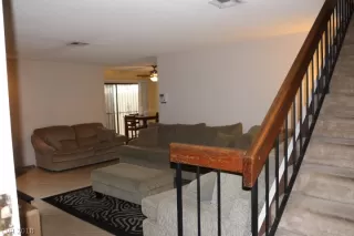 Photo #5: 2056802 Listing 