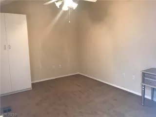 Photo #5: 2056892 Listing 