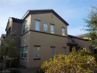 Photo #2: 2056940 Listing 