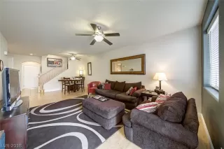 Photo #5: 2056964 Listing 