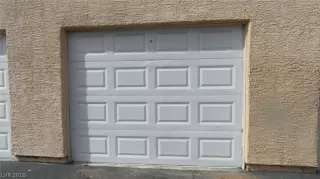 Photo #3: 2057069 Listing