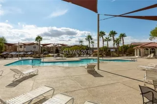 Photo #4: 2057070 Listing