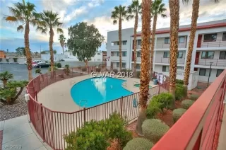 Photo #1: 2057111 Listing 