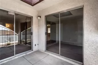 Photo #3: 2057124 Listing