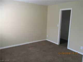 Photo #5: 2057151 Listing 