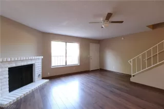 Photo #5: 2057206 Listing