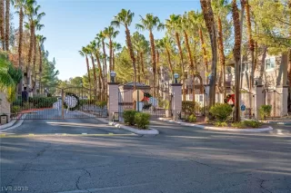 Photo #2: 2057226 Listing