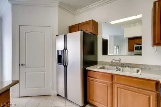 Photo #4: 2057246 Listing