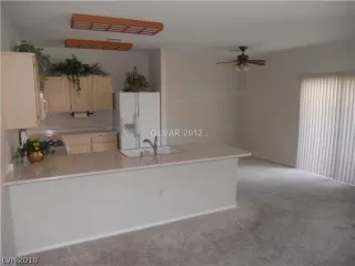 Photo #1: 2057332 Listing 