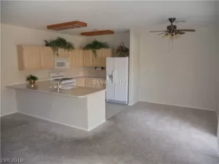 Photo #2: 2057332 Listing 