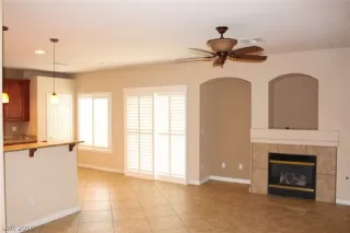 Photo #4: 2057360 Listing 