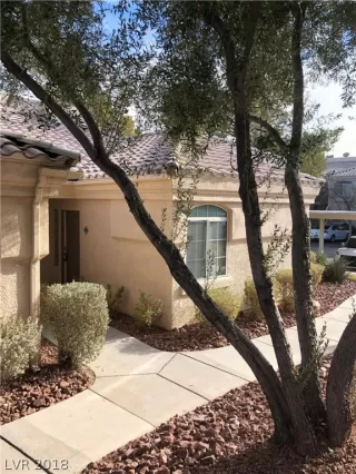 Photo #1: 2057365 Listing