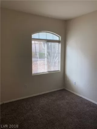 Photo #6: 2057365 Listing