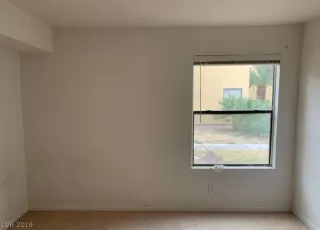 Photo #3: 2057463 Listing