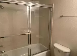 Photo #5: 2057463 Listing