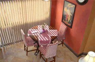 Photo #6: 2057497 Listing 