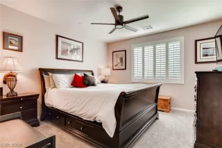 Photo #2: 2057510 Listing 