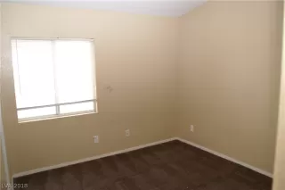 Photo #6: 2057543 Listing