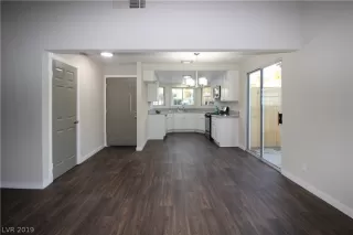 Photo #2: 2057583 Listing