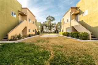 Photo #2: 2057584 Listing 