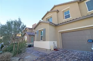 Photo #2: 2057585 Listing