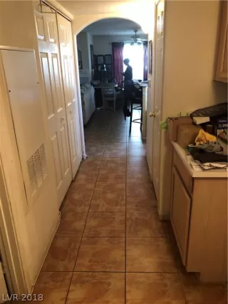 Photo #6: 2057626 Listing