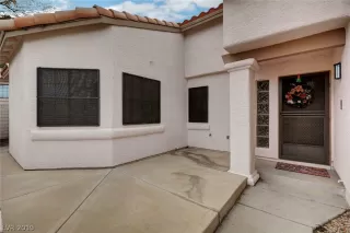 Photo #2: 2057666 Listing