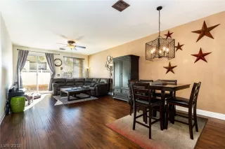 Photo #2: 2057706 Listing