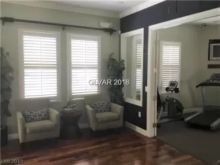 Photo #4: 2057717 Listing