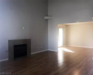 Photo #4: 2057730 Listing 