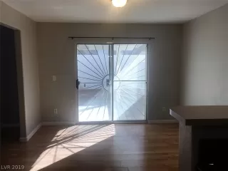 Photo #6: 2057730 Listing 