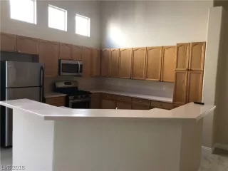 Photo #2: 2057743 Listing 