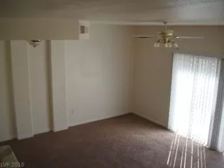 Photo #6: 2057771 Listing